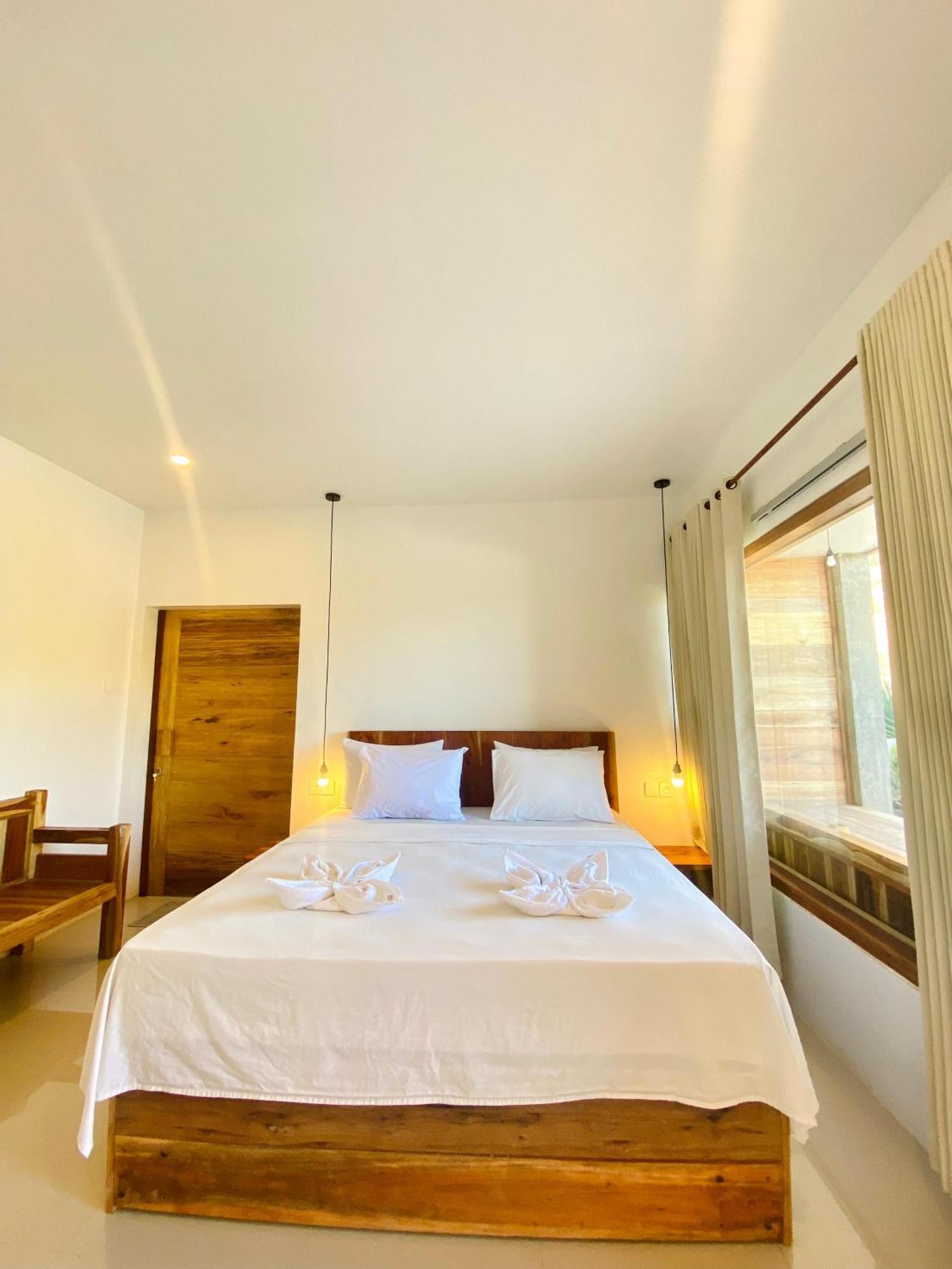 Sky Mountain Views Hotel Kuta  Exterior foto